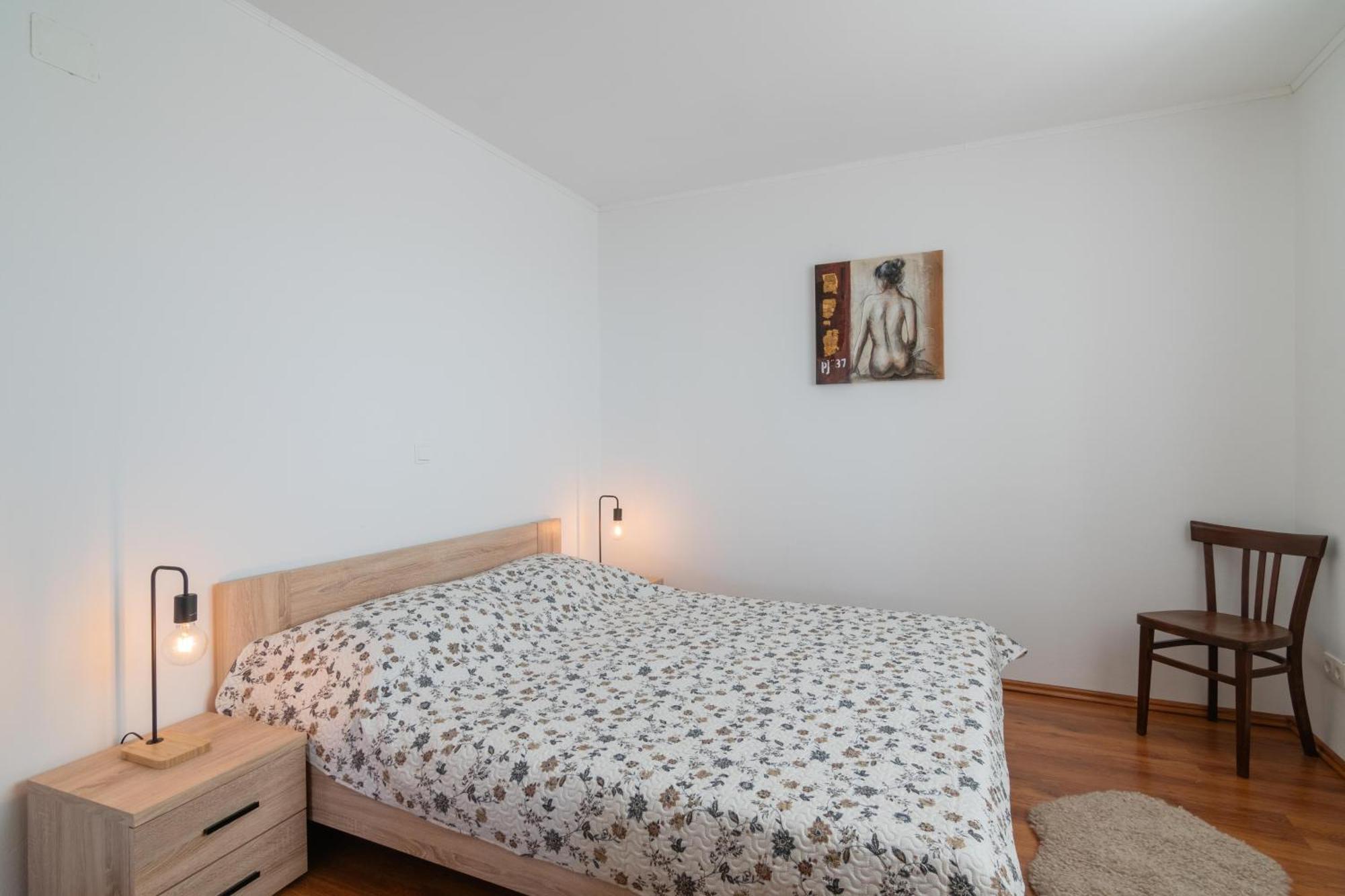 Apartments With A Parking Space Mandre, Pag - 18748 โคลัน ภายนอก รูปภาพ