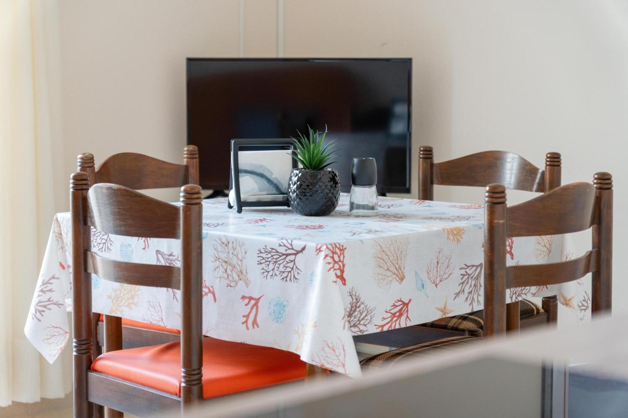 Apartments With A Parking Space Mandre, Pag - 18748 โคลัน ห้อง รูปภาพ